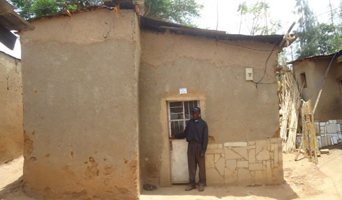 Ikibanza cyubatsmoe iyi nzu cyateje amakimbirane hagati y