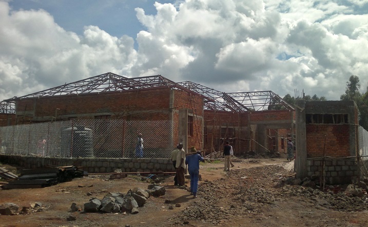 Ikigo nderabuzima cya Rugarama biteganyijwe ko kizuzura mu kwezi kwa Munani 2014.