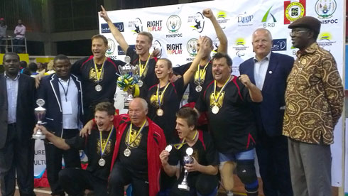 Ikipe y'Ubudage yatwaye igikombe nyuma yo gutsinda u Rwanda bigoranye.