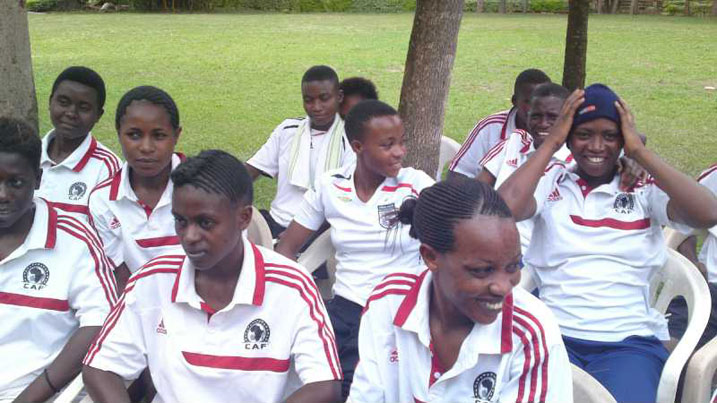 Ikipe y'u Rwanda y'abagore n'ubwo yatsinzwe n'abahungu batarengeje imyaka 17 ngo bahavanye imbaraga zizatuma bongera gutsinda Kenya.