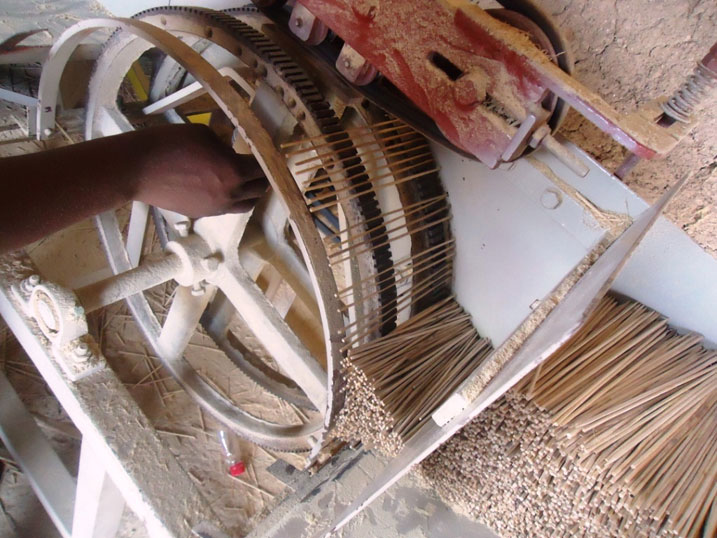 Imashini isongora imishito.