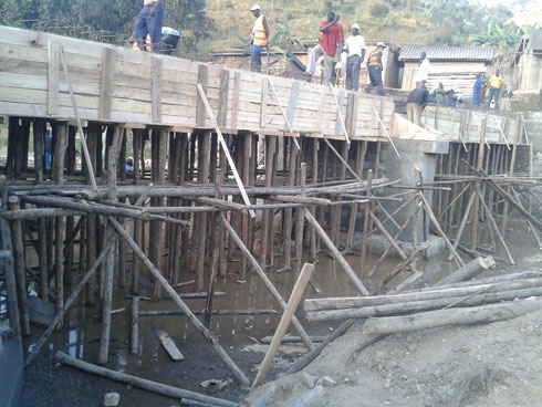 Imirimo yo kubaka iteme rya Rwondo igeze kure.