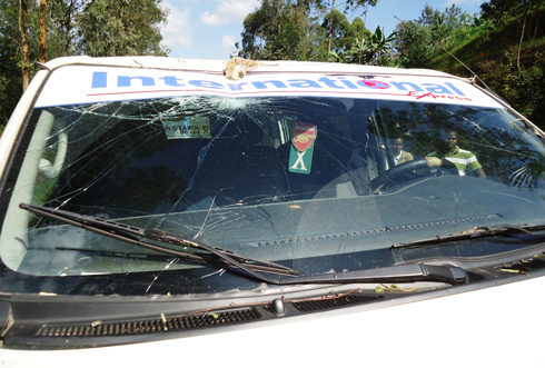 Imodoka yamenetse ikirahuri cy