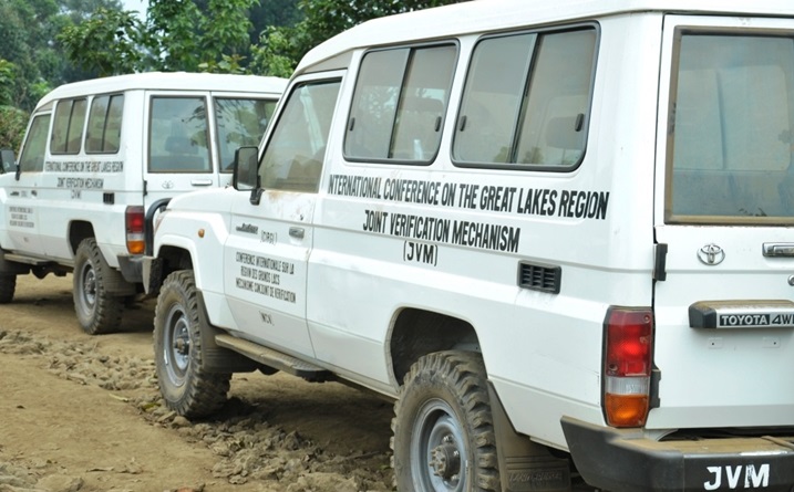 Imodoka zitwara itsinda rya EJVM ubwo zari zagiye gusura Hehu.