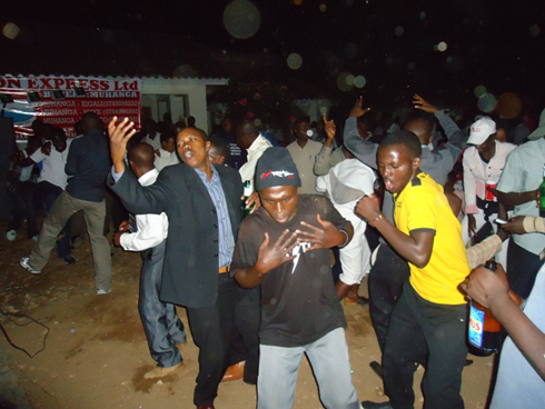 Impala zararirimbye abantu barabyina karahava.