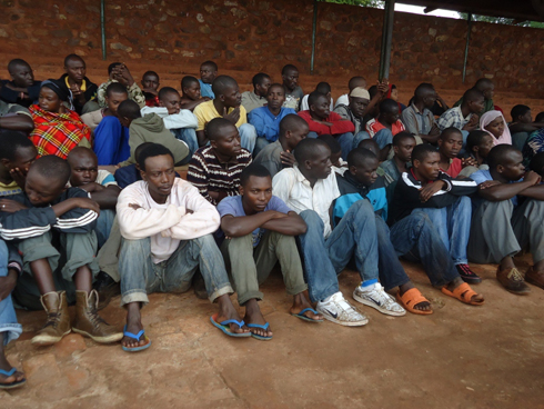 Insoresore nyinshi zinwa urumogi.