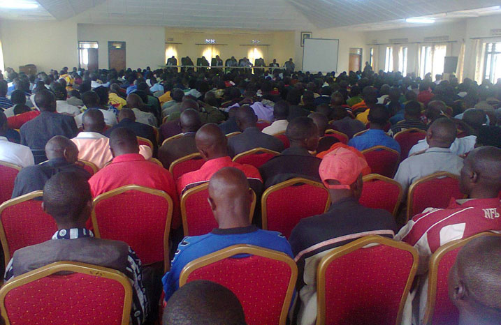 Inteko y'abaturage y'akarere ka Burera yari yitabiriwe n'abanyaburera bagera kuri 800. Abayobozi basabwe kwegera abaturage mu buryo bushoboka kandi babaha ijambo.