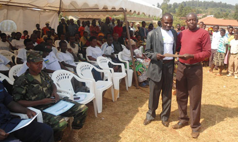 Intore zishoje urugerero mu murenge wa Mukindo zahawe ceritificats.