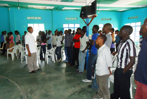 Intore ziri ku rugerero mu karere ka Gakenke zahawe amahugurwa mu kwingira umurimo.