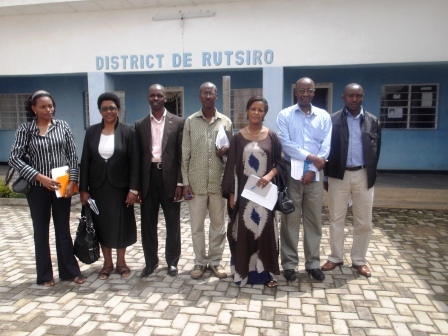 Intumwa za rubanda zabanje guhabwa n'ubuyobozi bw'akarere ishusho rusange y'amashanyarazi mu karere.