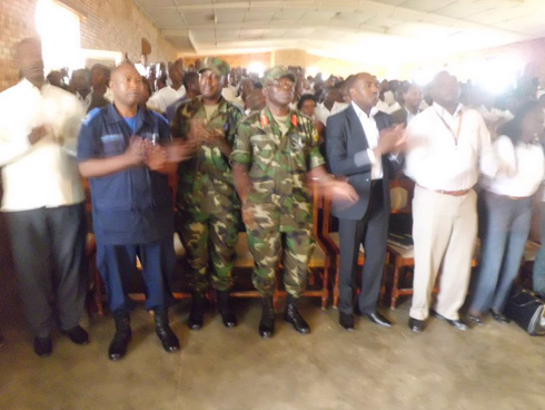 Inzego zitandukanye zitabiriye igitaramo cya Mihigo Kizito.