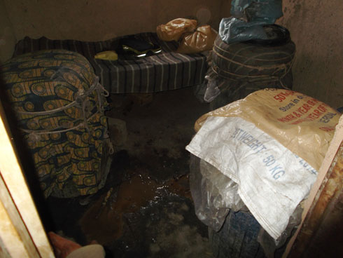 Inzoga zo mu rugo kwa Barayavuga zari zitaze mu cyumba abana bararamo.