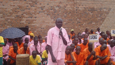 Iryivuze Martin yatangaje amazina y'abantu bose yishe kandi ngo yiteguye gusaba imbabazi.