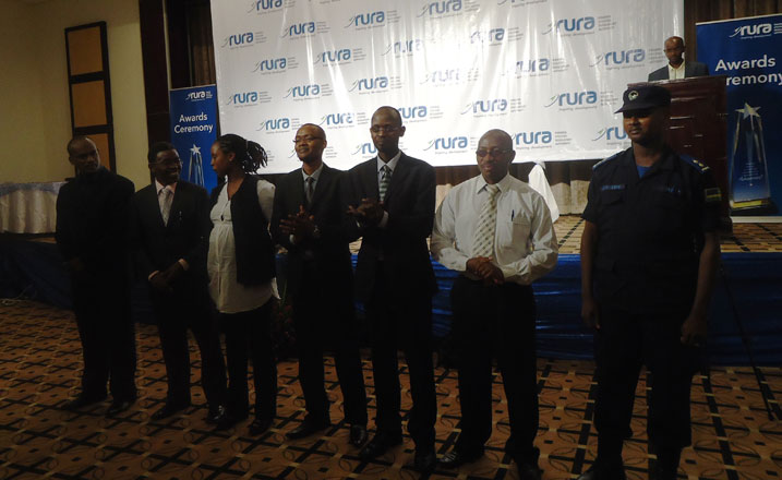 Itsinda ryatoranije ibigo bitwara abagenzi byahembwe na RURA.