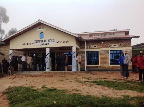 Iyi nyubako yatwaye amafaranga asaga miliyoni.