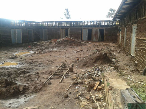 Iyo nyubako yose ngo izaba ifite imiryango 19 ikodeshwa ibihumbi 30 buri umwe umwe.