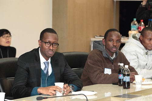 Antoine Sebera, uturuka mu Rwanda akaba n'umukozi wa KT