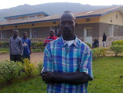 Kagenzi Godfrey avuga ko atujwe aho ababyeyi be bavuka byamushimisha cyane.