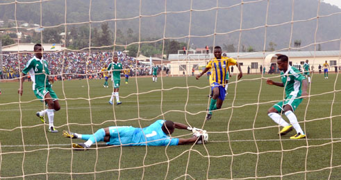 ishoti rikomeye ryatewe na Meddie Kagere umuzamu yarifashe bimugoye