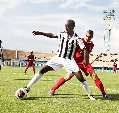 Karekezi muri APR FC mu mwaka wa 2011-2012.