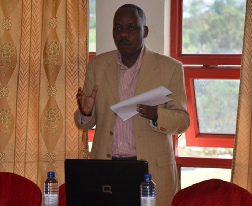 Umuyobozi wa RLDSF asaba abayobozi batandukanye gushaka imishinga minini.