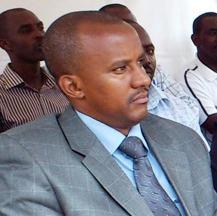 Kayumba Bernard, umuyobozi w