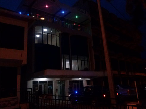 Inyubako "Kivu Plaza" ifite amagorofa atatu.