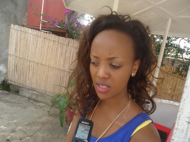 Knowles arahamagarira urubyiruko kumva ko ubuhanzi atari ibiyobyabwenge.