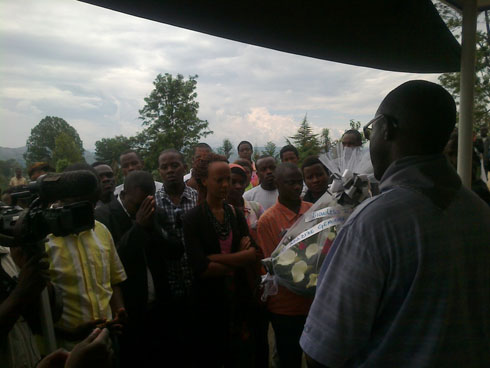 Knowless yabanje gusobanurirwa uko Jenoside yakorewe abatutsi bari i Nkomero yagenze. 