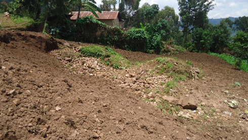 Ku Kabazungu ahari hubatse inzu abazungu babagamo hasigaye itongo.