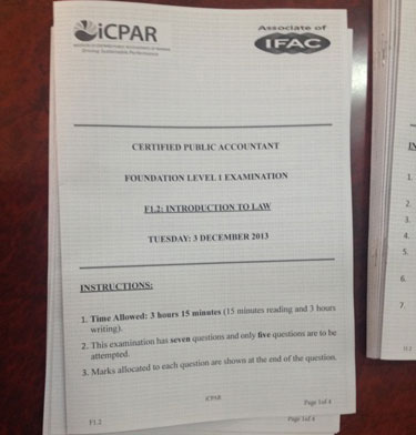 Kugira ngo umucungamutungo yemererwe mu rugaga iCPAR agomba gukora ibizami 18.