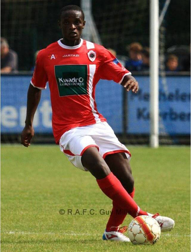 Kwitwara neza muri Royal Antwerp mu mwaka w'imikino ushize byatumye amakipe menshi amwifuza.