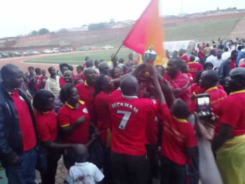 Les Onze du Dimanche yahembewe imyitwarire myiza mu gushyushya irushanwa.