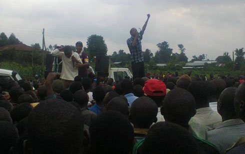 Lil G akigera ku rubyiniro abafanabe baramwishimiye.