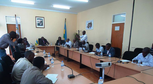 Abayobozi muri MINALOC bagiranye ikiganiro n