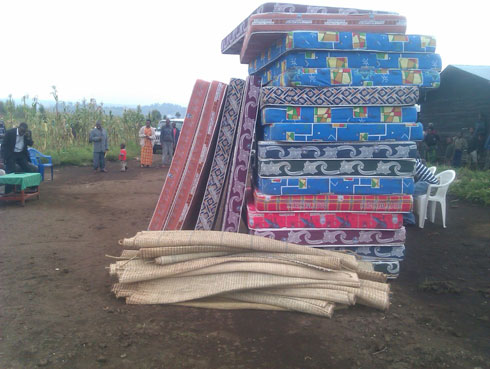 Matela zashyikirijwe abirukanwe muri Tanzania batujwe mu karere ka Rubavu.