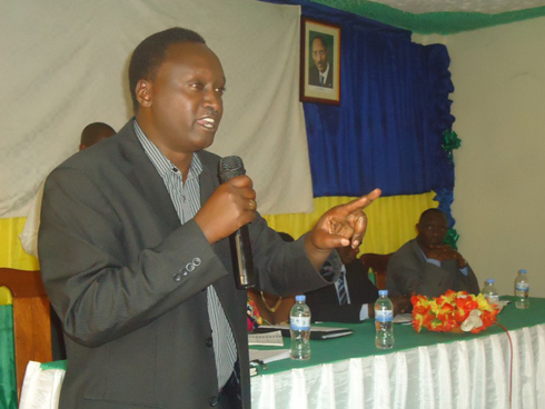 Mgr Alexis Birindabagabo asobanura uburyo byoroshye kurandura ibiyobyabwenge.