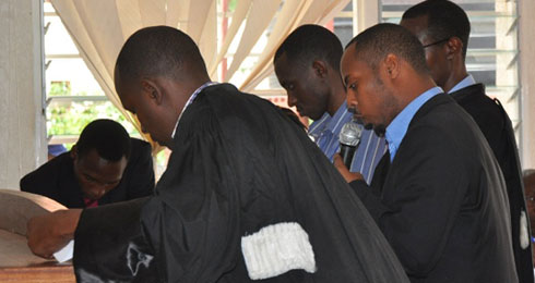 Mihigo Kizito (hagati y