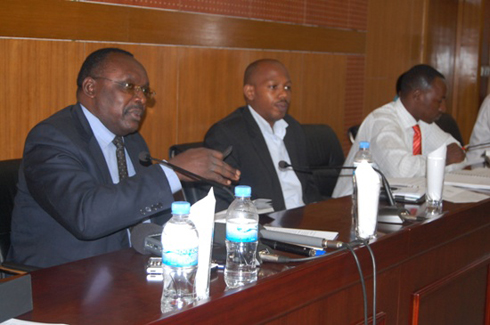 Minisitiri Kanimba mu kiganiro n