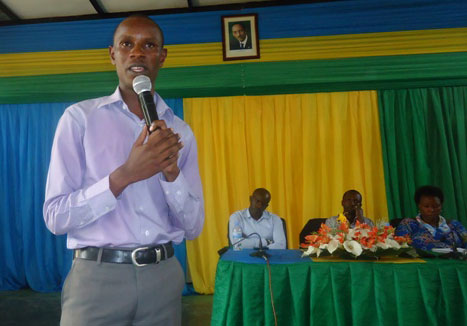 Mizero yize nabi kubera ipfunwe yagendanaga.