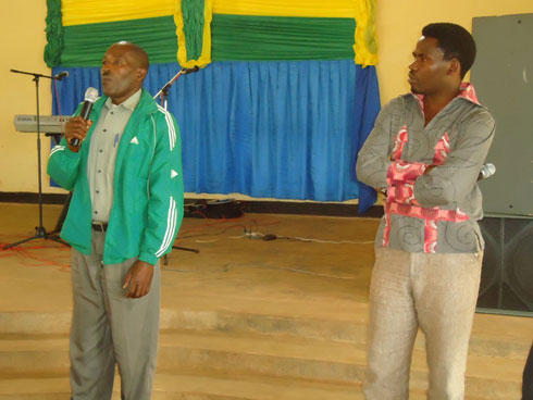 Mu bafashijwe n'ubuhamya bwa Bamporiki harimo n'abantu bakuru.