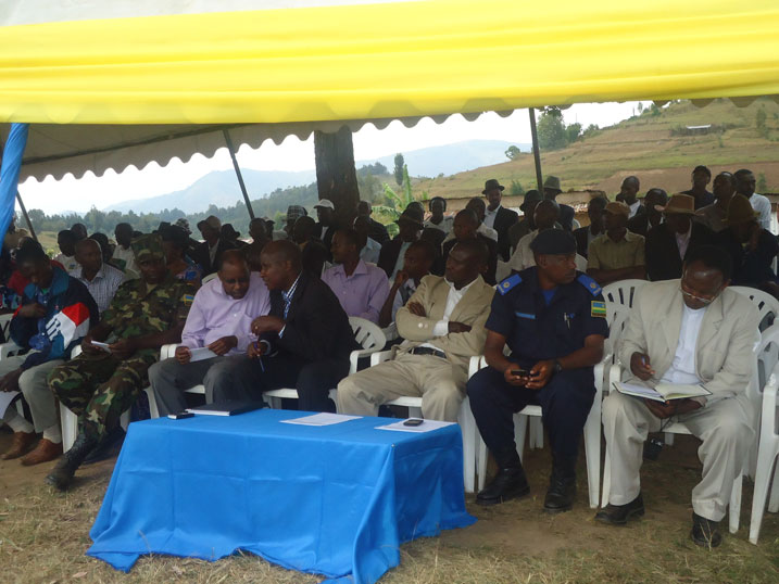 Mu bari bitabiriye umunsi w'umuganira hari harimo n'inzego z'umutekano.