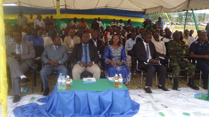 Mu bayobozi bitabiriye ubu bukangurambaga harimo n'abayobora uturere.