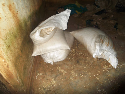 Mu bubiko hasigayemo ibiro 150 gusa.