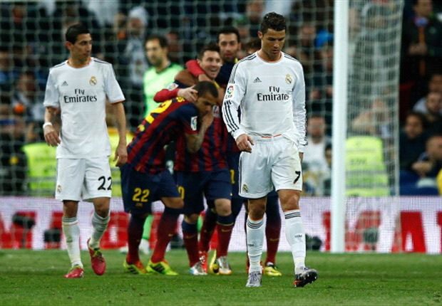 Mu gihe Barcelone yari mu byishimo umupira urangiye agahinda kari kose kuri Real Madrid n'abakinnyi bayo bahise basohoka mu kibuga bihuta.