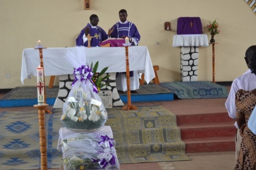 Mukagasana wari umukirisitu yashyinguwe nyuma yo gusomerwa igitambo cya Misa.