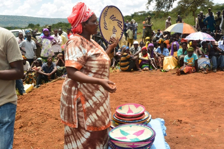 Mukarumongi na bagenzi be birukanywe muri 2006 baboha ibyibo kimwe bakakigurisha hagati y'amafaranga ibihumbi bitatu n'ibihumbi 20.