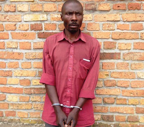 Munezero Bachir acumbikiwe kuri Station ya Police ya Mukamira akekwaho kwiba insinga z