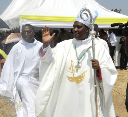 Munsenyeri mushya wa diyosezi Gatorika ya Kibungo,Mgr Antoine Kambanda.