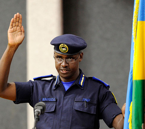 Umuyobozi mukuru wungirije wa Police, DCG Dan Munyuza.